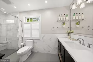 6709 Pemberton St, Bethesda, MD 20817 - Photo 25