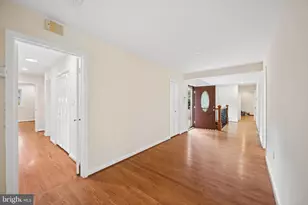 7016 Hopewood St, Bethesda, MD 20817 - Photo 11