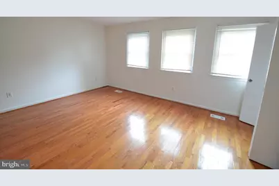 8426 Towne Crest, Gaithersburg, MD 20877 - Photo 15