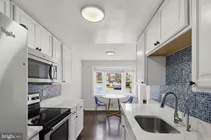 14 County Ct, Gaithersburg, MD 20878 - Photo 5