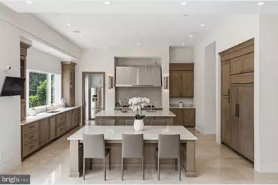 8880 Bradley Boulevard, Bethesda, MD 20817 - Photo 11