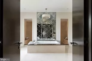 8880 Bradley Blvd, Bethesda, MD 20817 - Photo 23