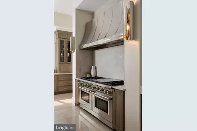 8880 Bradley Boulevard, Bethesda, MD 20817 - Photo 17
