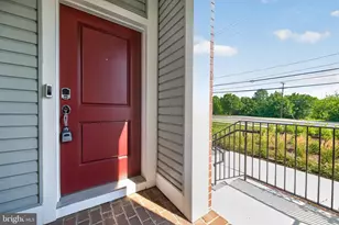 16184 Frederick Rd, Rockville, MD 20850 - Photo 5
