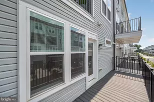 16184 Frederick Rd, Rockville, MD 20850 - Photo 31