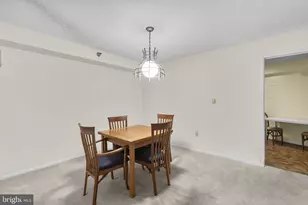 15100 Interlachen Dr, Silver Spring, MD 20906 - Photo 9