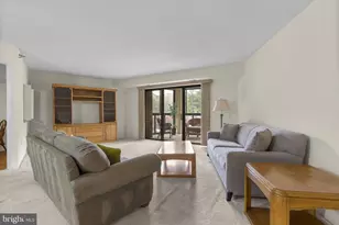 15100 Interlachen Dr, Silver Spring, MD 20906 - Photo 5