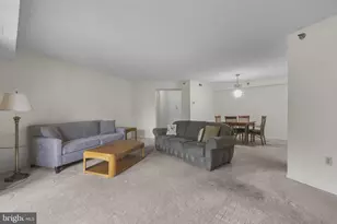 15100 Interlachen Dr, Silver Spring, MD 20906 - Photo 7