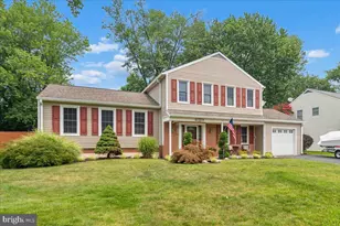 19829 Spurrier Ave, Poolesville, MD 20837 - Photo 1