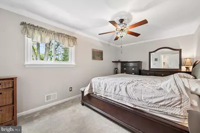 19829 Spurrier Avenue, Poolesville, MD 20837 - Photo 17