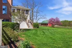 18905 Celebrity Ln, Sandy Spring, MD 20860 - Photo 15