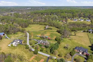 18905 Celebrity Ln, Sandy Spring, MD 20860 - Photo 31