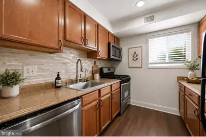11501 Amherst Avenue #6, Silver Spring, MD 20902 - Photo 3