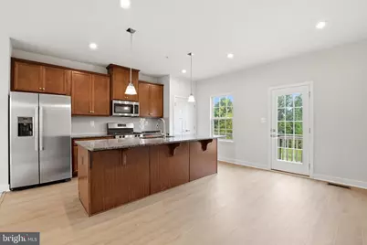 9623 Tall Oaks Road #9623, Montgomery Village, MD 20886 - Photo 5
