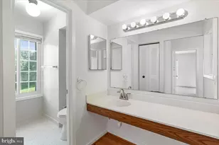 9803 Dockside Terrace, Gaithersburg, MD 20886 - Photo 35