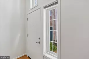 9803 Dockside Terrace, Gaithersburg, MD 20886 - Photo 5