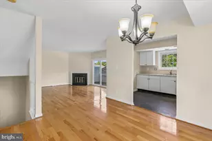 9803 Dockside Terrace, Gaithersburg, MD 20886 - Photo 13