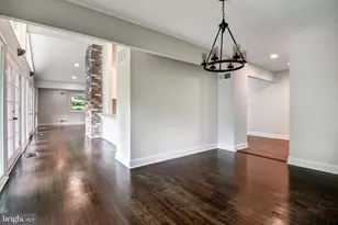 6900 Heatherhill Rd, Bethesda, MD 20817 - Photo 11