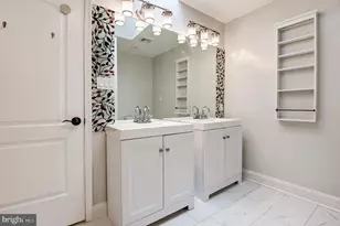 6900 Heatherhill Rd, Bethesda, MD 20817 - Photo 41