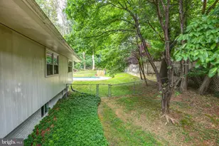 6900 Heatherhill Rd, Bethesda, MD 20817 - Photo 29