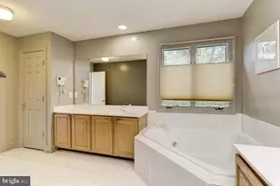 305 Flannery Ln, Silver Spring, MD 20904 - Photo 11