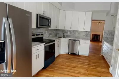 15726 Cherry Blossom Lane, North Potomac, MD 20878 - Photo 3