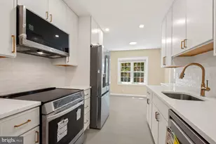 7602 Westlake Terrace, Bethesda, MD 20817 - Photo 7