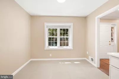 7602 Westlake Terrace #19, Bethesda, MD 20817 - Photo 9