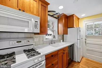 4525 N Chelsea Lane, Bethesda, MD 20814 - Photo 7