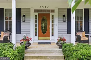 9304 Heather Field Ct, Laytonsville, MD 20882 - Photo 3