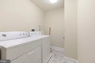 9304 Heather Field Ct, Laytonsville, MD 20882 - Photo 39