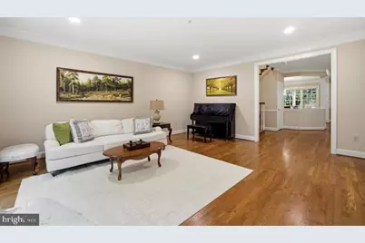 7809 Hidden Meadow Terrace, Potomac, MD 20854 - Photo 17