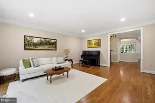 7809 Hidden Meadow Terrace, Potomac, MD 20854 - Photo 17