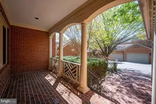 7809 Hidden Meadow Terrace, Potomac, MD 20854 - Photo 5