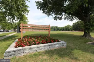 748 Azalea Dr, Rockville, MD 20850 - Photo 27