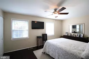 748 Azalea Dr, Rockville, MD 20850 - Photo 9