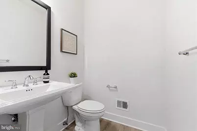 8189 River Road, Bethesda, MD 20817 - Photo 11