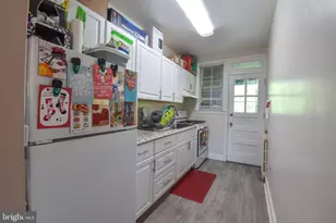 8209 Schrider St, Silver Spring, MD 20910 - Photo 5