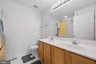 13021 Bridger Dr, Germantown, MD 20874 - Photo 23