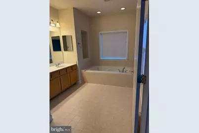 907 Pleasant Drive, Rockville, MD 20850 - Photo 15
