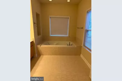 907 Pleasant Drive, Rockville, MD 20850 - Photo 19