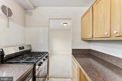 10413 Montrose Avenue #202, Bethesda, MD 20814 - Photo 7