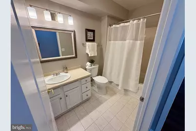 303 Redland Boulevard #201, Rockville, MD 20850 - Photo 13