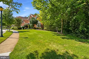400 Long Trail Terrace, Rockville, MD 20850 - Photo 3