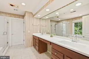 400 Long Trail Terrace, Rockville, MD 20850 - Photo 29
