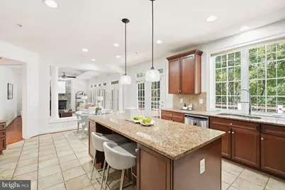 400 Long Trail Terrace, Rockville, MD 20850 - Photo 13