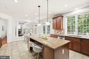 400 Long Trail Terrace, Rockville, MD 20850 - Photo 13
