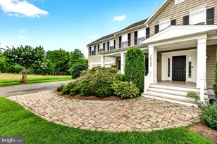 16900 Hillard St, Poolesville, MD 20837 - Photo 3
