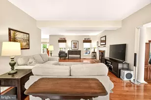 16900 Hillard St, Poolesville, MD 20837 - Photo 29