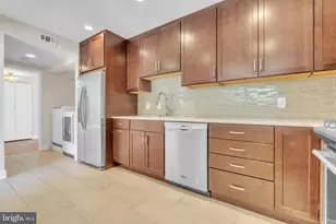 4924 Sentinel Dr, Bethesda, MD 20816 - Photo 39